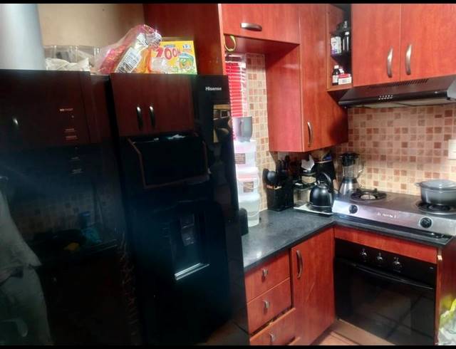 2 BEDROOM HOUSE FOR SALE IN GROBLERPARK